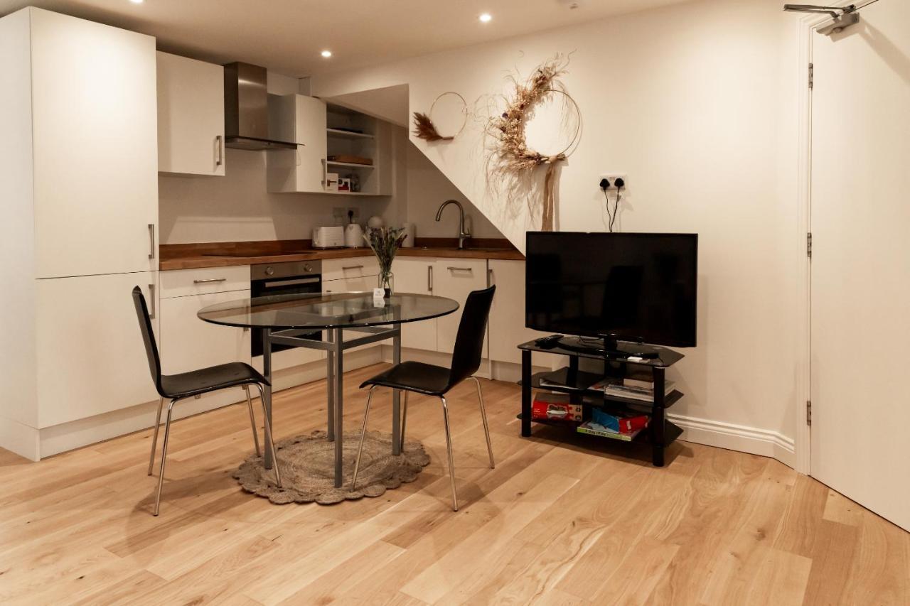 Amber Apartment Оксфорд Екстериор снимка
